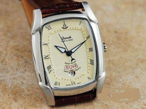 MENS DAICH DRESS WATCH very tastfull